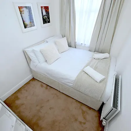 Holiday home From Retreat
