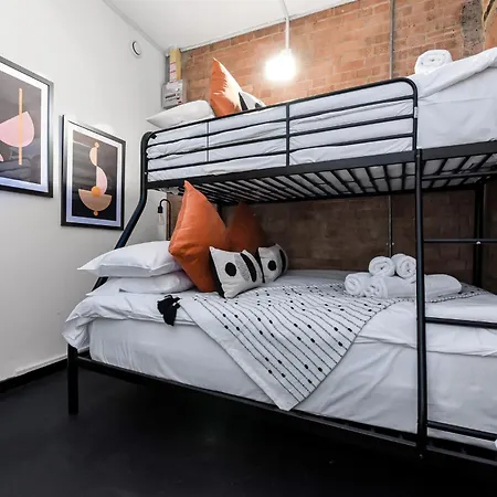 Apartment Trendy, Arty, 3br In Heart Of Hipster Hackney!