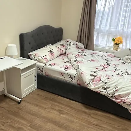 Fresh & Parking Apartment