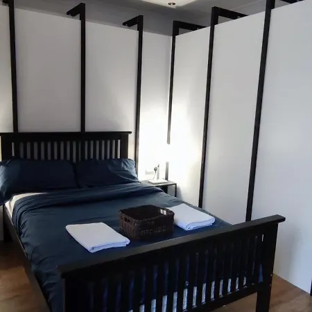 Surrey Quays Residency - Serviced