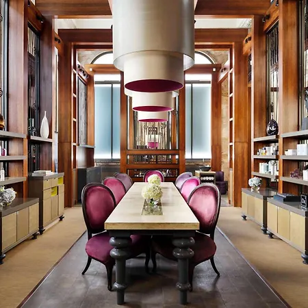Sofitel St