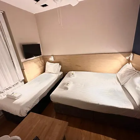 Sheriff Hotel 3*