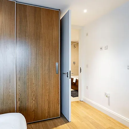 Stunning View Flat * Londra