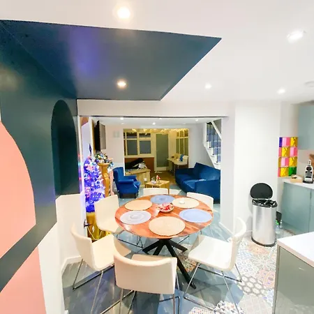 Big House With En-suites A Big Garden And Hot-tub Near Tower Bridge *