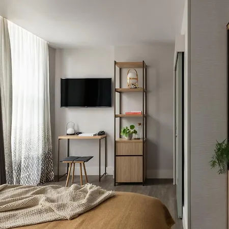 Hotel Inhabit Southwick Street, A Member Of Design 4*