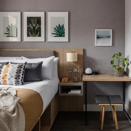 Hotel Inhabit Southwick Street, A Member Of Design 4*