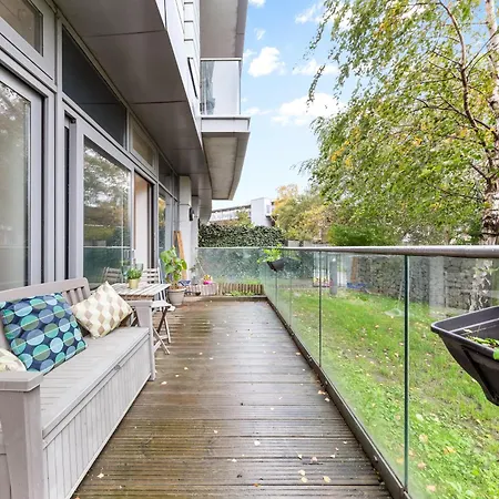Apartment Trendy 2 Bed Flat In Greenwich With Car Parking London