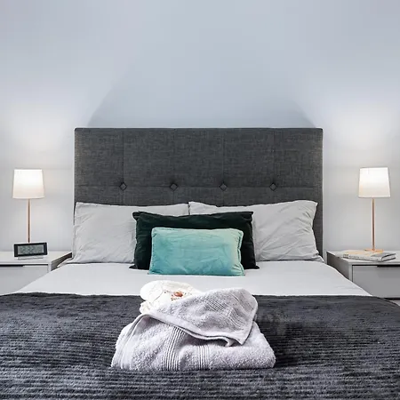 Apartment Trendy 2 Bed Flat In Greenwich With Car Parking London