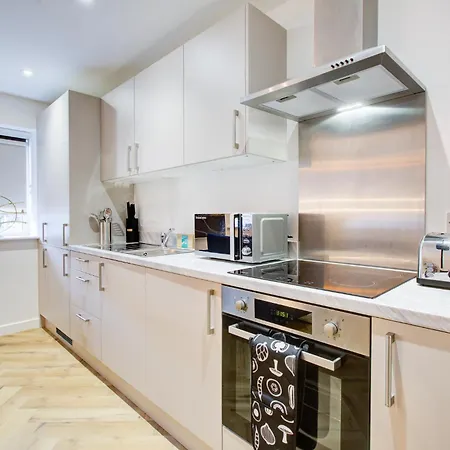 Apartment Hybrid Resi - Close To Tooting And Wimbledon Mitcham