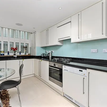 One Bed Annex London