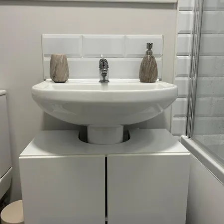 Stylish Meets Luxury! 2 Bed 2 Bath Family