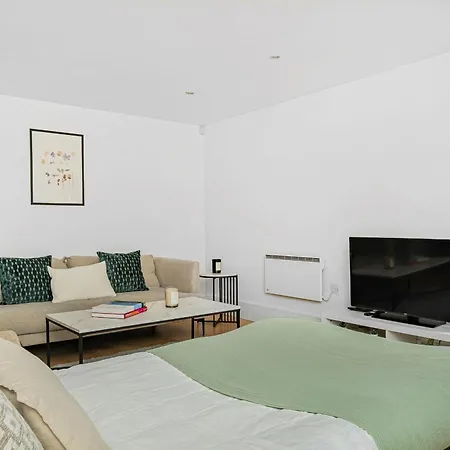 King's Cross - 2br With Terrace - Cityapartmentstay London