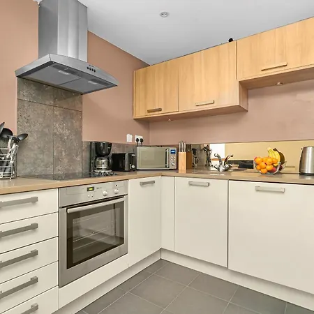 Apartment King's Cross - 2br With Terrace - Cityapartmentstay *