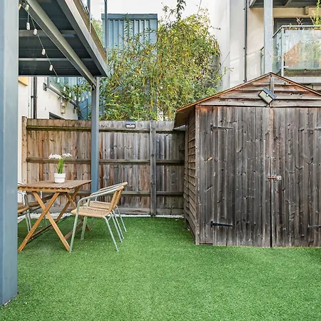 King's Cross - 2br With Terrace - Cityapartmentstay *