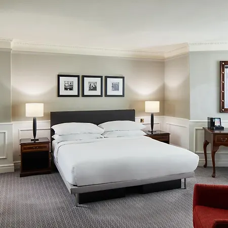The Dilly Hotel 5*