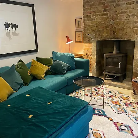 Beautiful Victorian House, Sleeps 12 Casa vacanze Londra