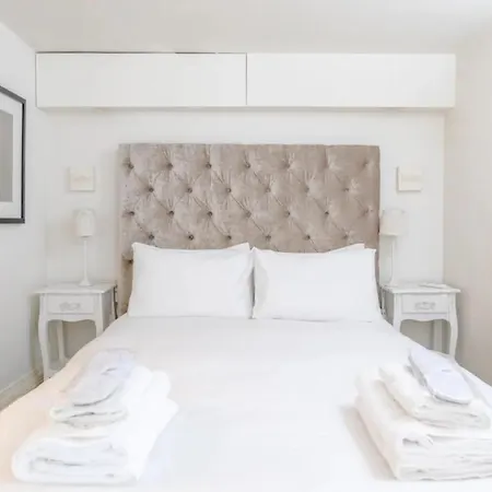 Apartment Chic 2bd Flat - 5 Minutes From Marylebone London