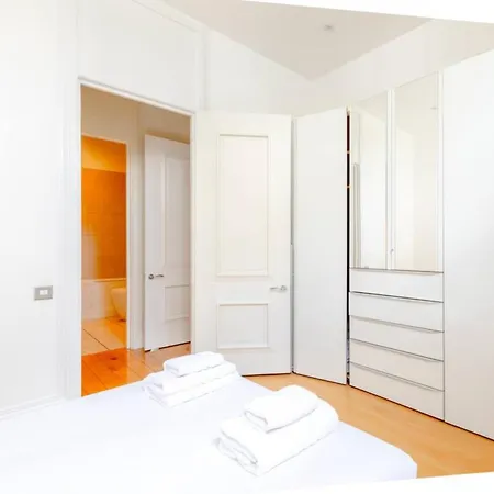 Chic 2bd Flat - 5 Minutes From Marylebone *
