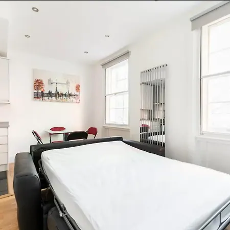 Apartment Lovely One Bedroom In The Heart Of