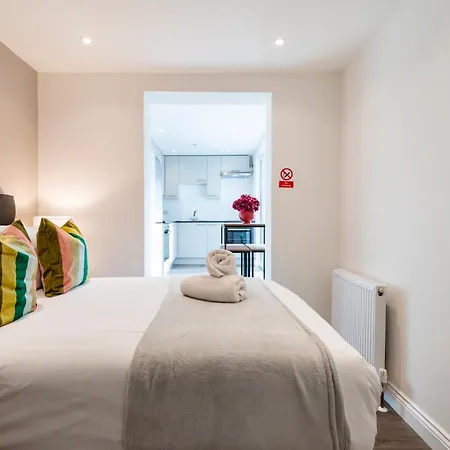 Fulham Apartment London