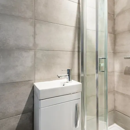Fulham Apartment London