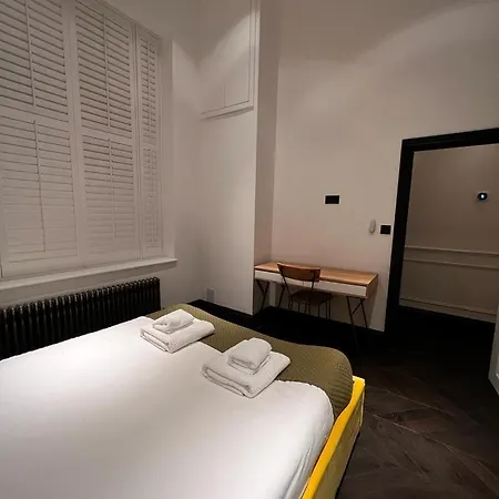 Earl's Court Luxe Apartment *