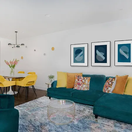Off The Shard Xxl Design Family House With Garden Apartment