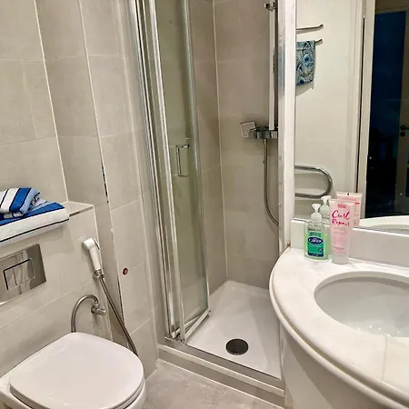 Prime Location - 2 Beds 3 Bath Flat Knightsbridge Apartment