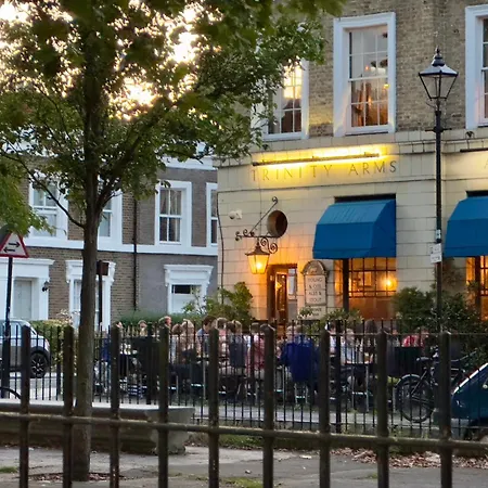Artistic Pied-A-Terre, Steps From The Tube, Moments From London'S Heart