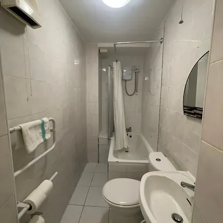 Chamberlayne Aparthotel Londra