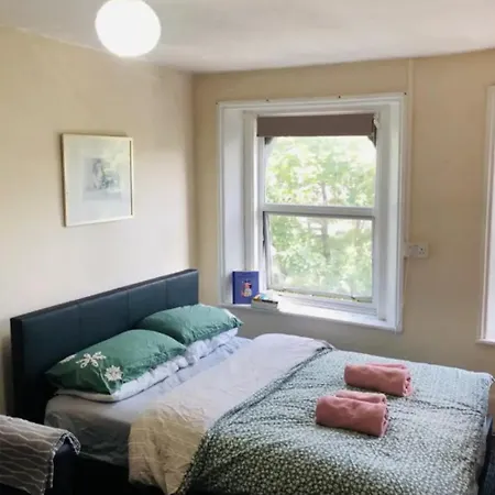 Fabulous Flat In Heart Of Londres