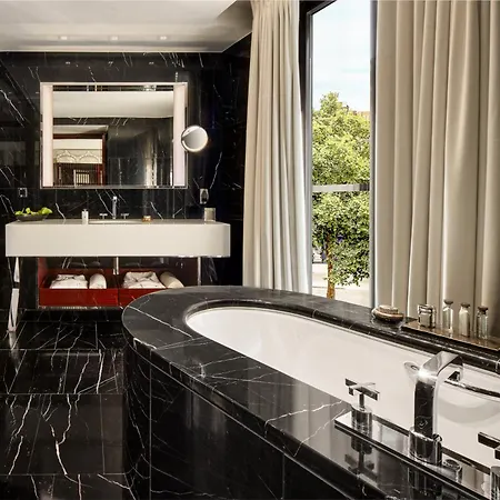 Hotel Bvlgari