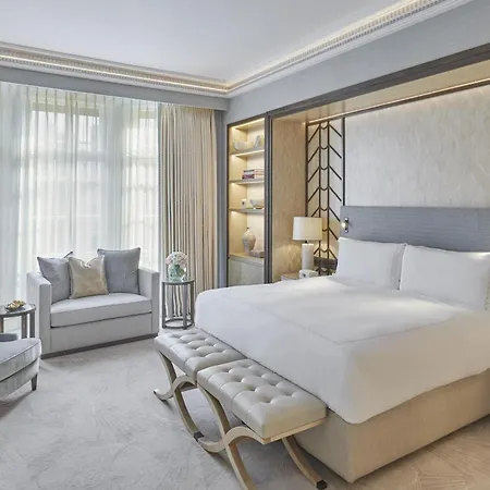 Claridge's, Maybourne Collection 5* London