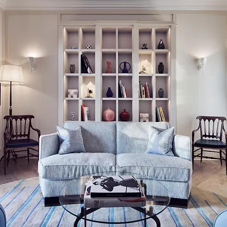 Szálloda Claridge's, Maybourne Collection 5*