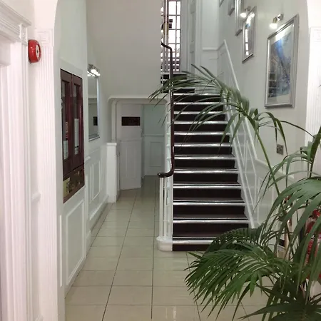 Hotel Continental 2*