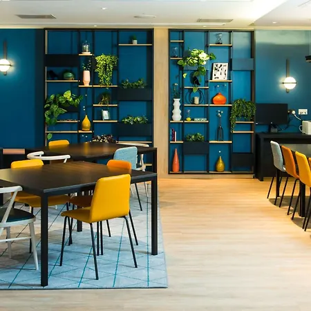 Hampton By Hilton Park Royal Londres