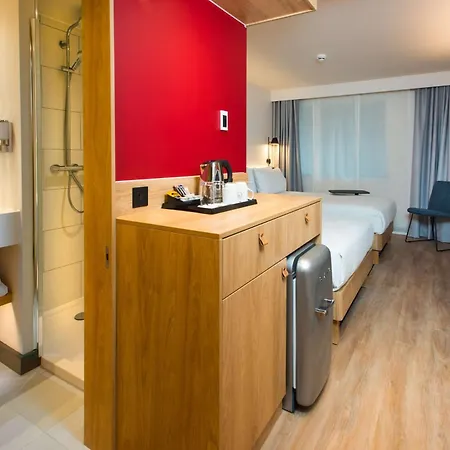 Hampton By Hilton Park Royal Hotel Londres