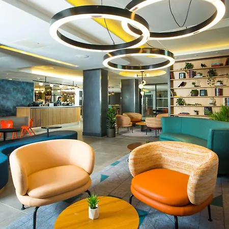 Hampton By Hilton Park Royal Hotel 3*