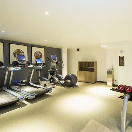 Doubletree By Hilton London Kingston Upon Thames Hotel