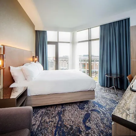 Hotel Doubletree By Hilton London Kingston Upon Thames