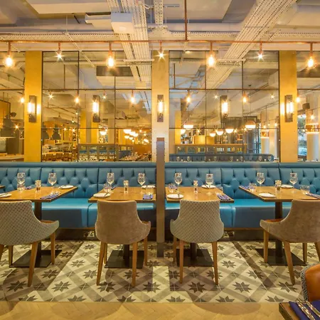 Hotel Doubletree By Hilton London Kingston Upon Thames 4*