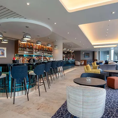 Hilton Garden London Heathrow Terminal 2 And 3 Szálloda