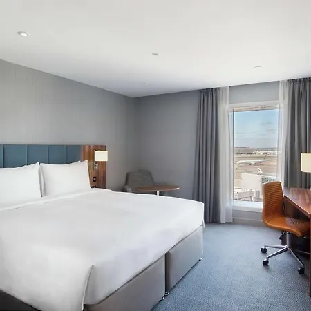 Hilton Garden London Heathrow Terminal 2 And 3 4* Hillingdon kerület