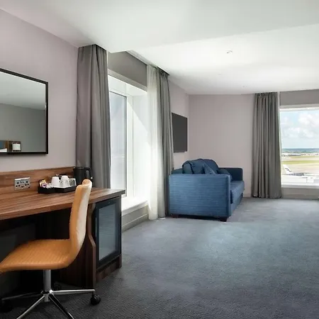 Szálloda Hilton Garden London Heathrow Terminal 2 And 3 4*