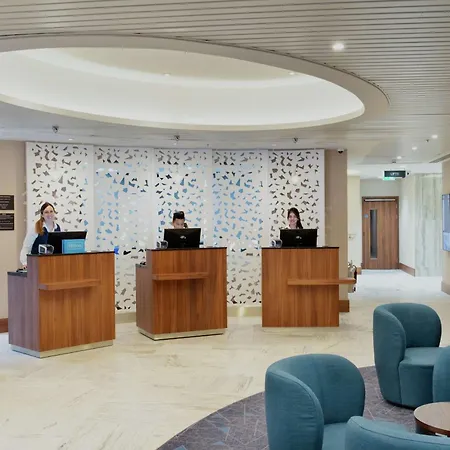 Hilton Garden London Heathrow Terminal 2 And 3 Szálloda 4*