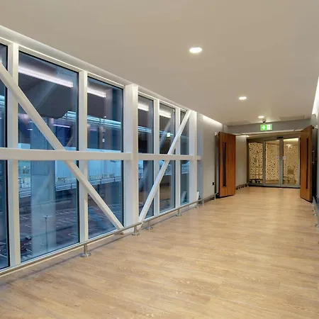 Hilton Garden London Heathrow Terminal 2 And 3 4* Hillingdon kerület