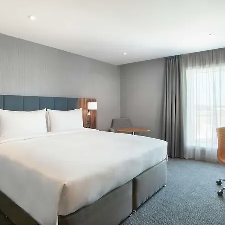 Hilton Garden London Heathrow Terminal 2 And 3 Szálloda 4*