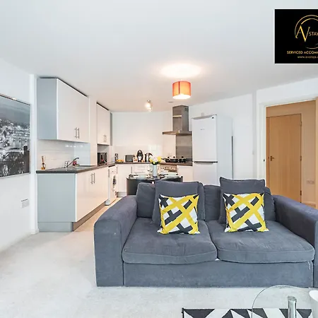 Apartment 2 Bedroom *
