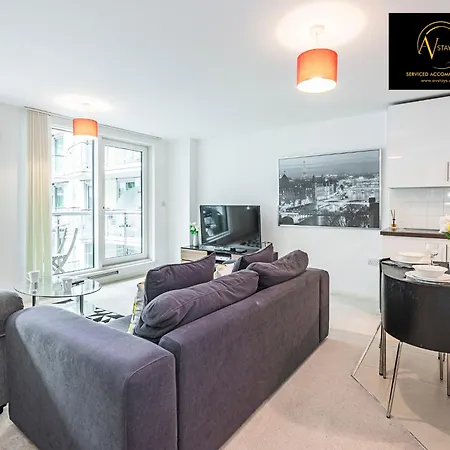 2 Bedroom Apartment *