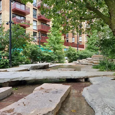 Apartment Zone 1 House With Secure Garden London